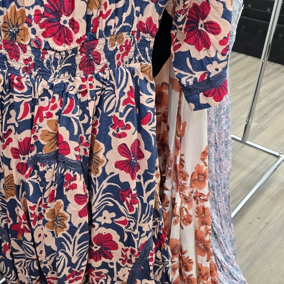 ✨️Free People Printed Maxi Dress Floral Smocked Boho XS Oversized Resort Wear - Picture 5 of 15